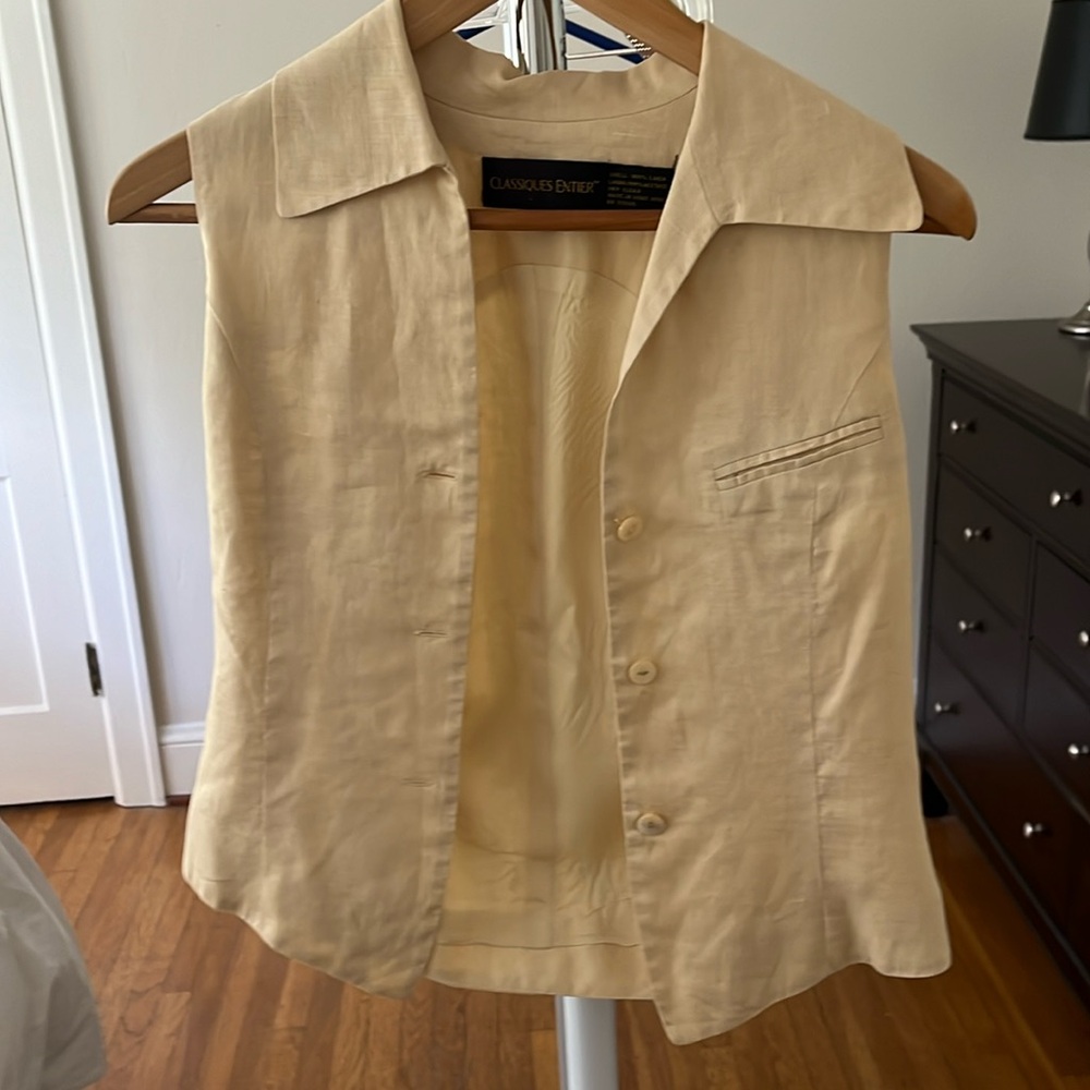 Vintage yellow vest button up top